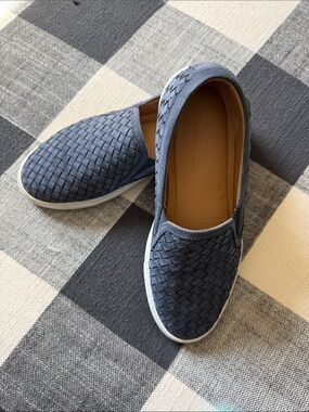 M. Gemi Navy Woven Slip-On Flats